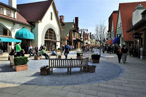 maasmechelen outlet.